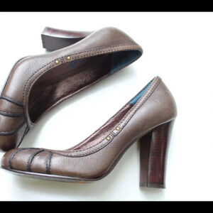 Miss sixty pumps